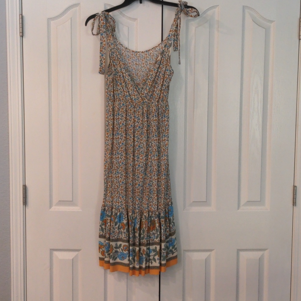 NWOT Boho floral dress